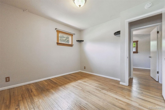 2901 Lorraine Ct, Boulder, CO 80304 - empty room featuring light wood finished floors, baseboards, and a smoke detector
