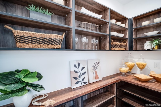 4476 Utica St, Denver, CO 80212 - view of pantry