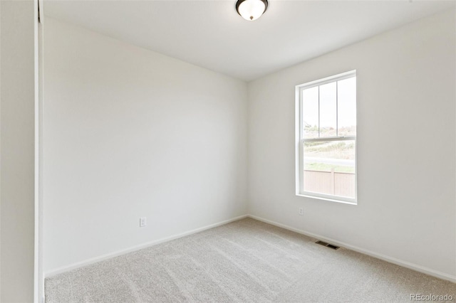 empty room featuring carpet