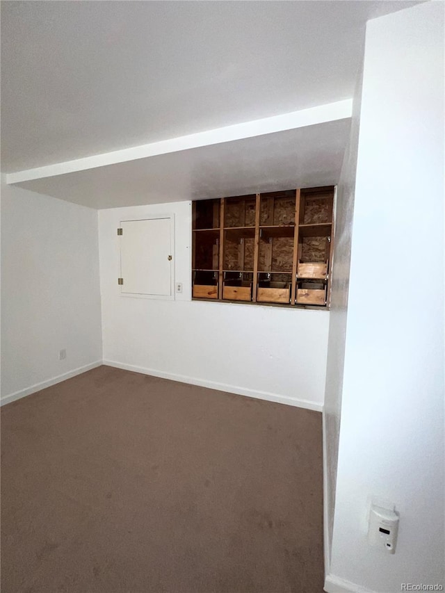 empty room featuring carpet flooring