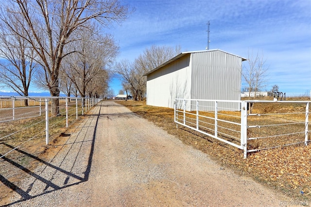 Listing photo 3 for 7721 County Road 31, Fort Lupton CO 80621