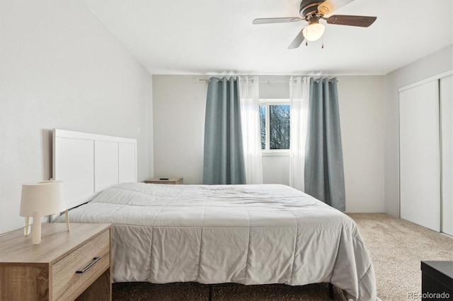 bedroom featuring carpet floors and ceiling fan