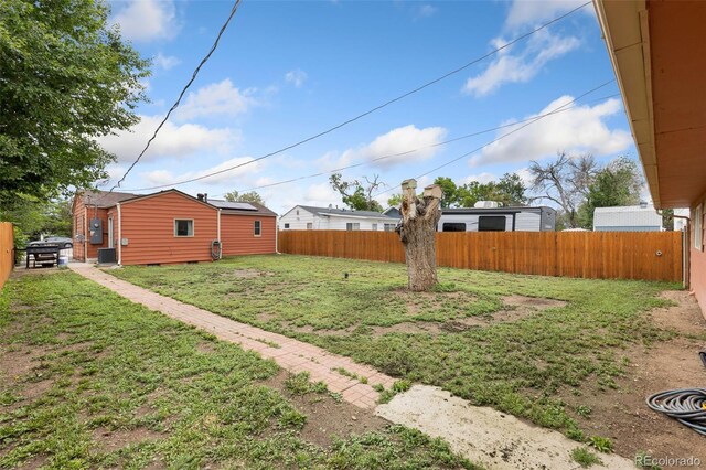 544 S 3rd Ave, Brighton, CO 80601 - view of yard featuring central AC