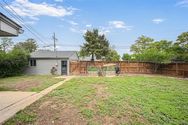 1801 S Eudora St, Denver, CO 80222 - view of yard featuring a garden