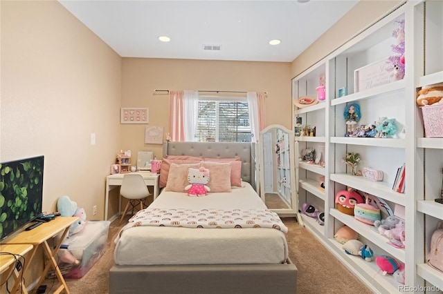 bedroom featuring carpet flooring