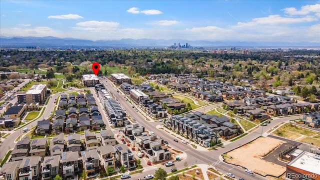 bird's eye view with a mountain view