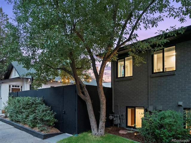 576 Steele St, Denver, CO 80206 - photo 8