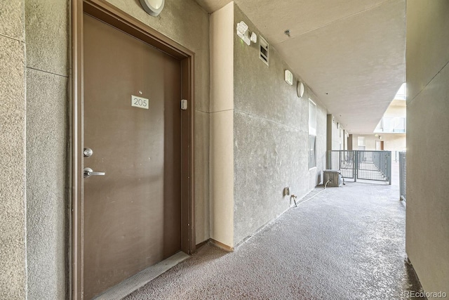 1313 S Clarkson St Unit 205, Denver, CO 80210 - view of corridor
