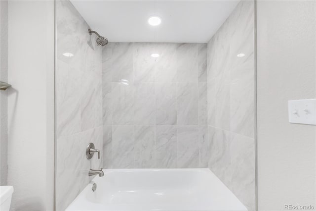186 S 45th Ave, Brighton, CO 80601 - bathroom featuring shower / bathtub combination and toilet