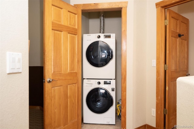 469 Elati St, Denver, CO 80204 - laundry area with stacked washer and dryer