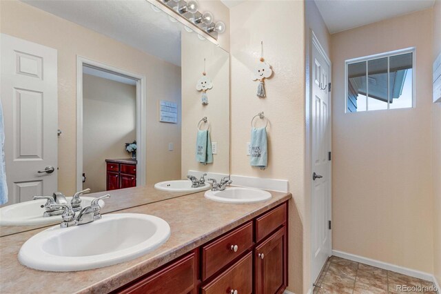 10614 Kicking Horse Dr, Littleton, CO 80125 - photo 26