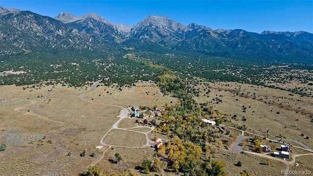 bird's eye view featuring a mountain view