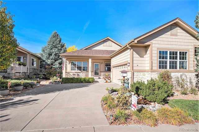 view of front of property with a porch