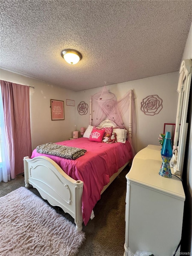 4416 E 93rd Pl, Thornton, CO 80229 - carpeted bedroom featuring a textured ceiling