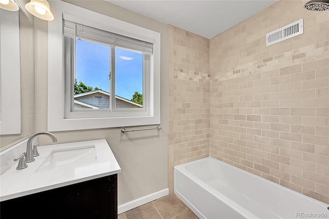 4268 S Delaware St, Englewood, CO 80110 - full bath featuring vanity and tub / shower combination