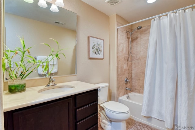 3470 Daydreamer Dr, Colorado Springs, CO 80908 - bathroom with vanity and shower / tub combo