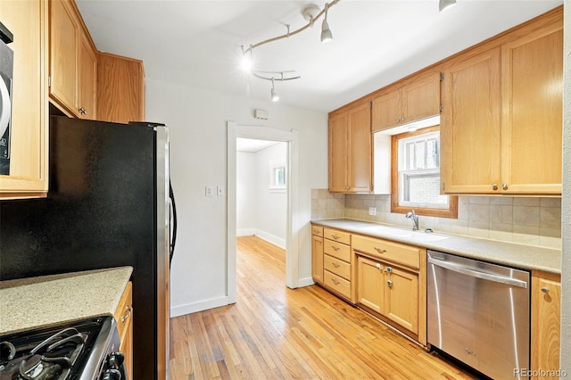 2549 Holly St, Denver, CO 80207 - photo 15