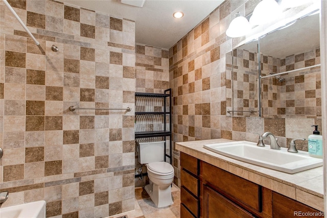 full bathroom featuring decorative backsplash, a shower, toilet, vanity, and tile walls