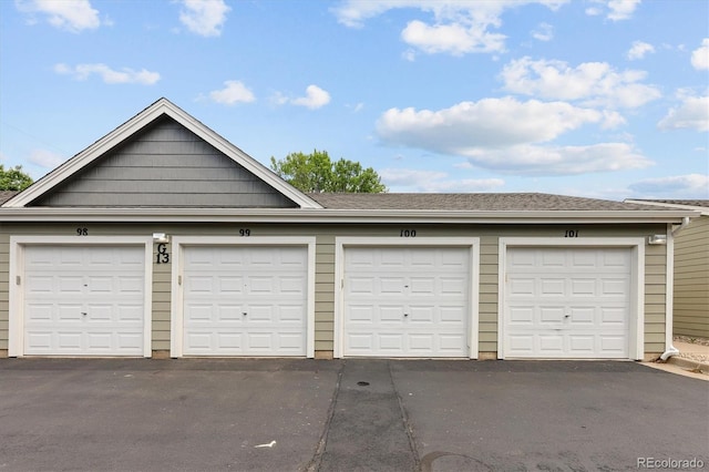 805 Summer Hawk Dr Unit 100, Longmont, CO 80504 - view of garage