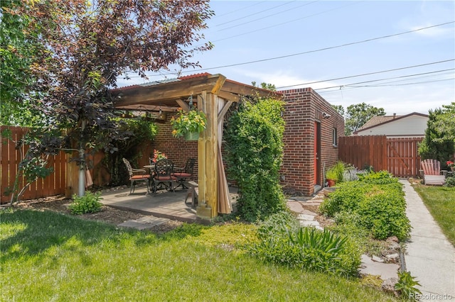 5044 W Moncrieff Pl, Denver, CO 80212 - view of yard with a patio