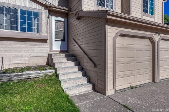 3730 Hazelwood Ct, Colorado Springs, CO 80918 - doorway to property with an attached garage