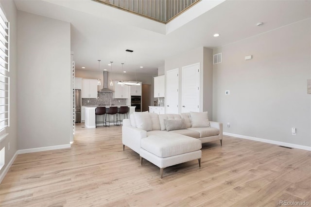 10533 Oncilla Ln, Lone Tree, CO 80124 - photo 7