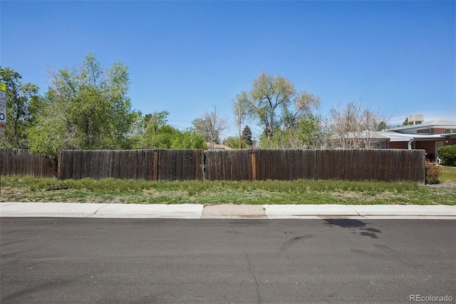 2125 Pontiac St, Denver, CO 80207