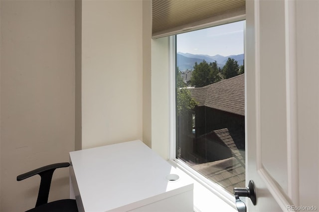 77 Spyglass Ln Unit 77, Silverthorne, CO 80498 - office featuring a mountain view