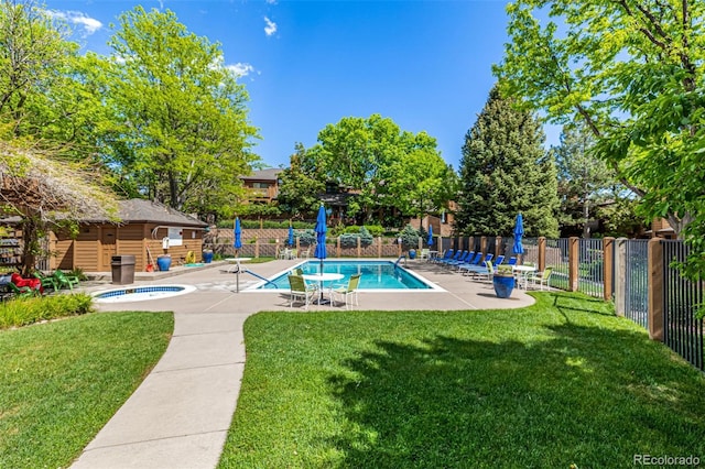 9400 E Iliff Ave Unit 88, Denver, CO 80231 - community pool with a patio and a hot tub