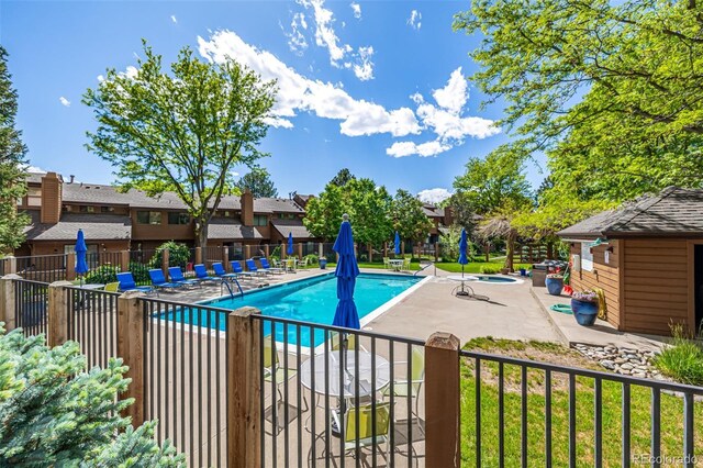 9400 E Iliff Ave Unit 88, Denver, CO 80231 - community pool with a patio area