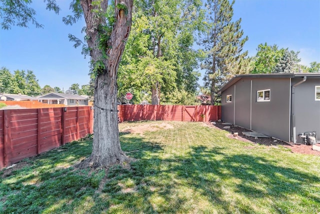 5480 W Iowa Ave, Lakewood, CO 80232 - view of fenced backyard