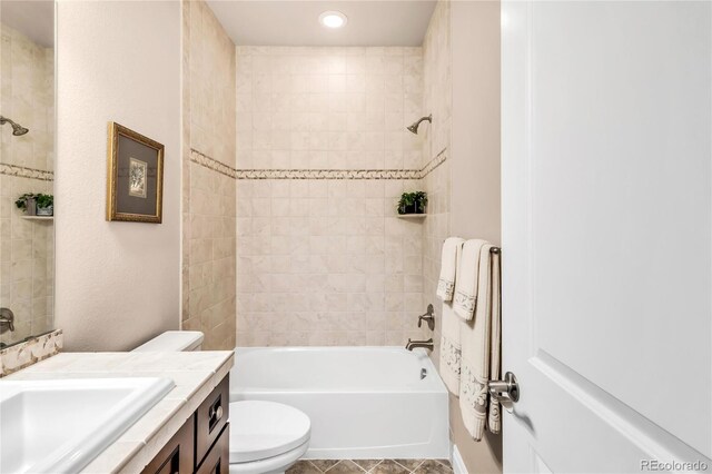 10136 Ridgegate Cir, Lone Tree, CO 80124 - photo 27