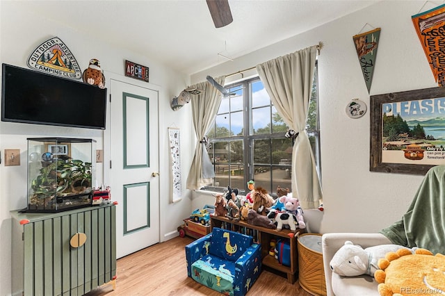 309 S 30th Ave, Brighton, CO 80601 - living area with wood finished floors and a ceiling fan
