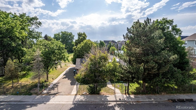 1245 S Willow St, Denver, CO 80247 - view of home's community