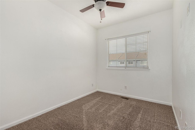 unfurnished room with carpet floors and ceiling fan