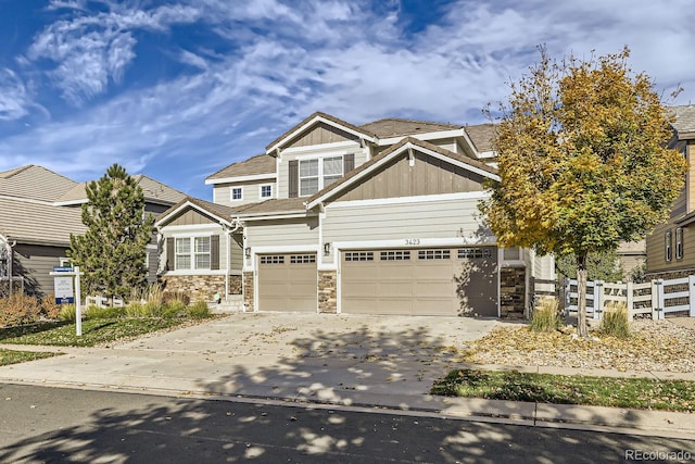 view of front facade featuring a garage