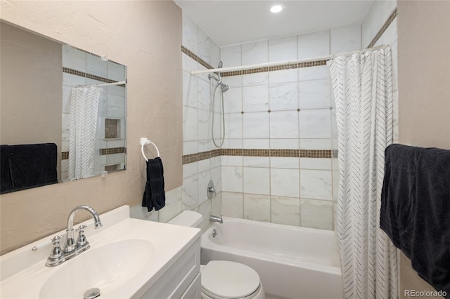 9123 Gray Ln, Conifer, CO 80433 - bathroom featuring shower / bathtub combination with curtain, vanity, and a textured wall