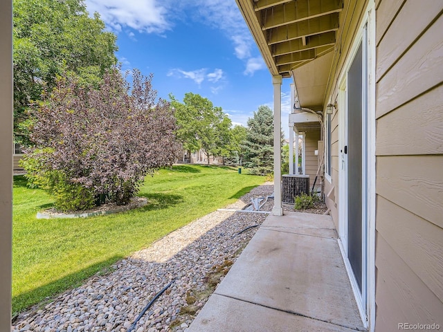 6827 S Webster St Unit E, Littleton, CO 80128 - view of grassy yard