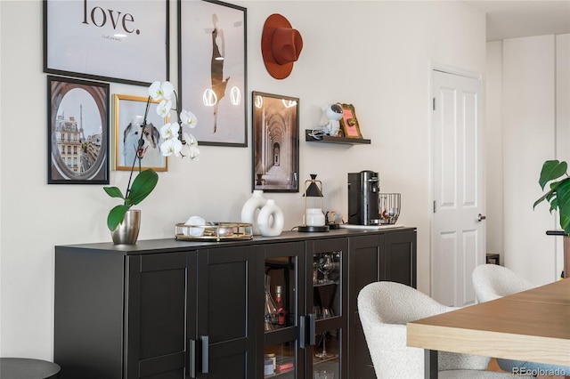 1950 N Logan St Unit 905, Denver, CO 80203 - view of indoor wet bar
