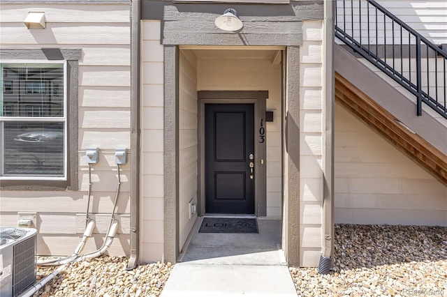 4605 Copeland Loop Unit 103, Highlands Ranch, CO 80126 - entrance to property featuring cooling unit