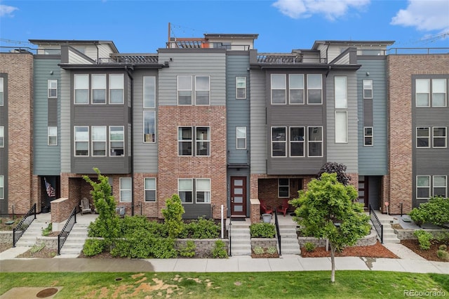 9072 E 47th Ave, Denver, CO 80238 - view of building exterior featuring stairs