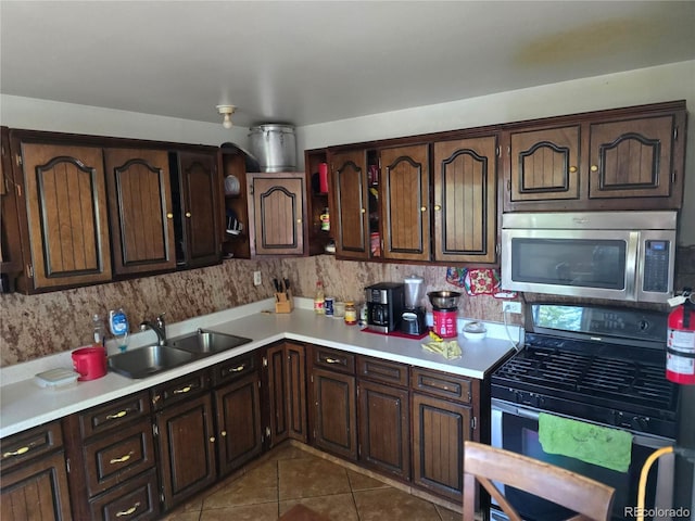 1491 S Beach Ct, Denver, CO 80219 - photo 6