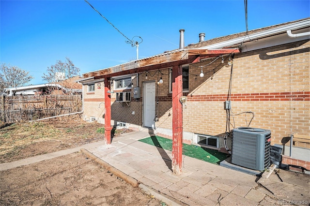 7887 Quivas Way, Denver, CO 80221 - view of patio / terrace