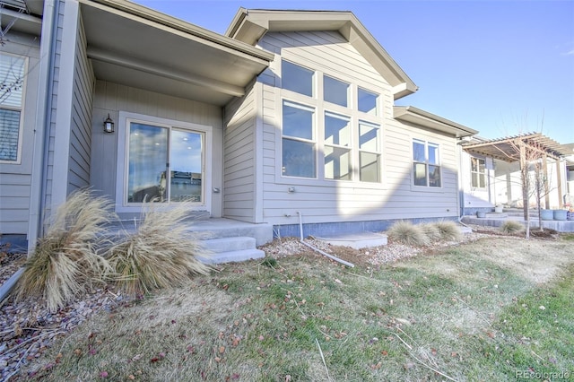 exterior space with a front yard