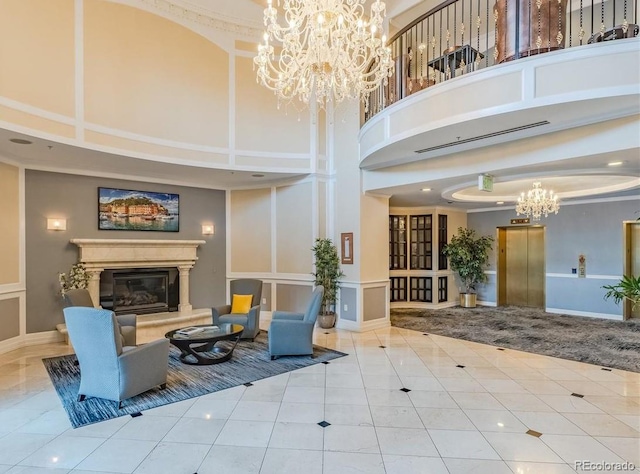 1827 N Grant St Unit 604, Denver, CO 80203 - lobby with a towering ceiling and a decorative wall