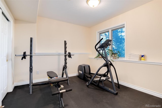 34274 Wolf Creek Trl, Kiowa, CO 80117 - exercise area featuring baseboards