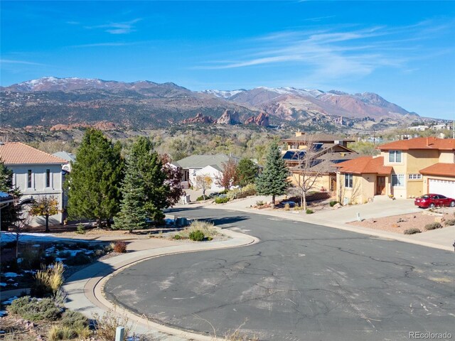 227 Crown High Ct, Colorado Springs, CO 80904