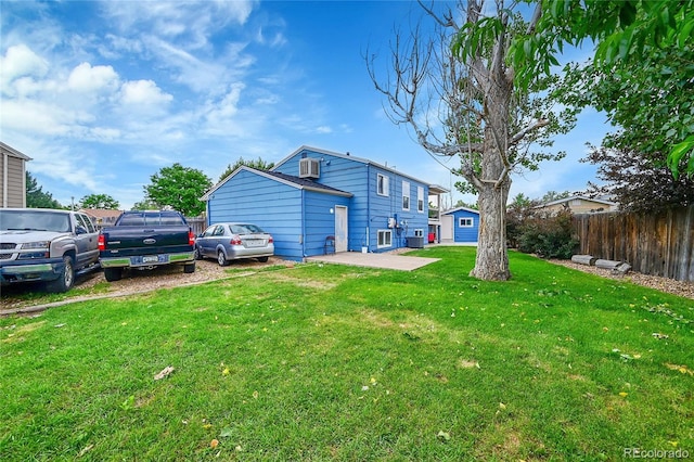 1922 Danube Way, Aurora, CO 80011 - back of property with a patio area