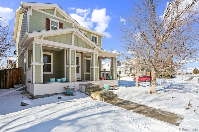 view of front of home with covered porch