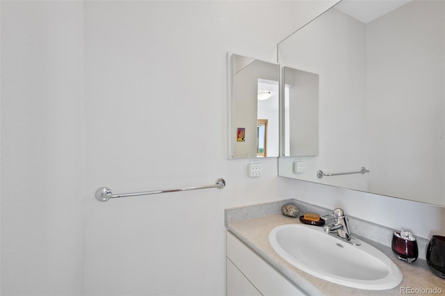 857 Pawnee Trl, Castle Rock, CO 80108 - bathroom with vanity